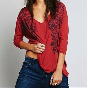 FP WE THE FREE Floral Print Sibel Tee Sz Small